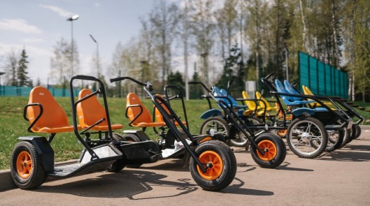 Услуги и развлечения